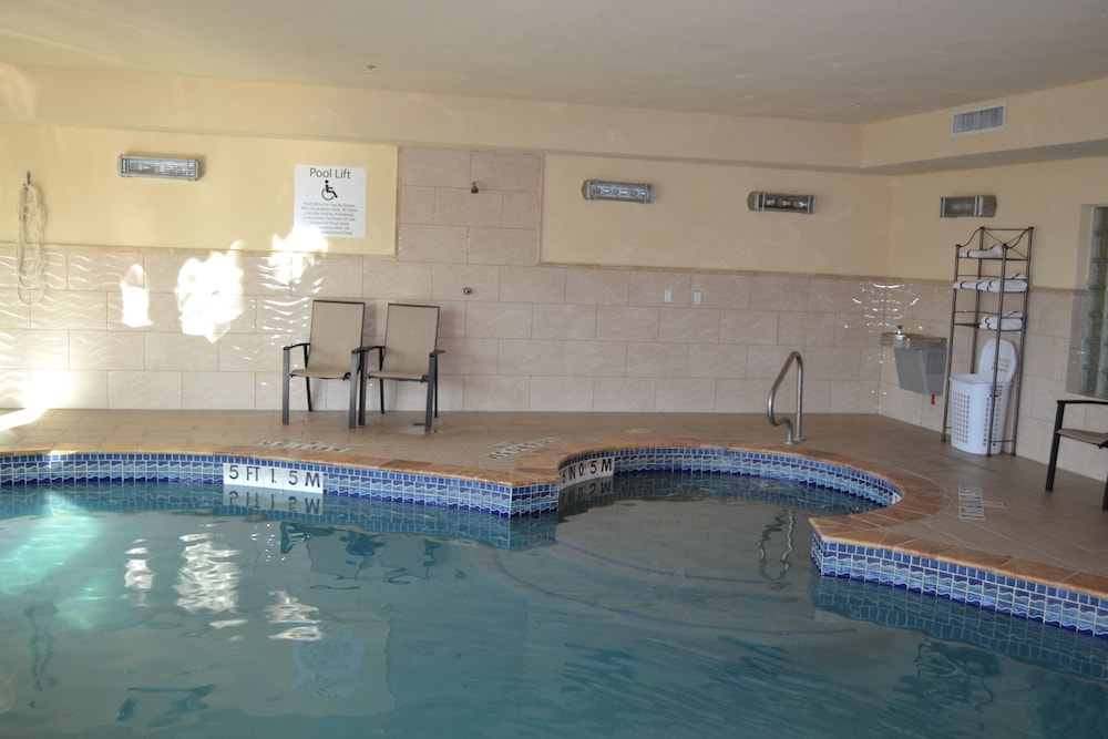 Holiday Inn Express Hotel & Suites Gainesville by IHG - photo 34