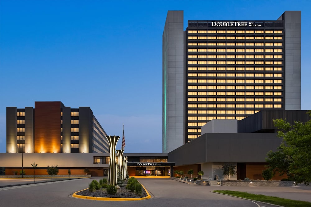 Doubletree by Hilton Bloomington Minneapolis South in Bloomington, United States