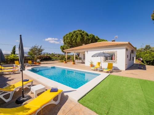 Cubo's Casa Rural Vimar Alhaurin — 4-Star Luxury Hotel in Alhaurin El Grande, Spain