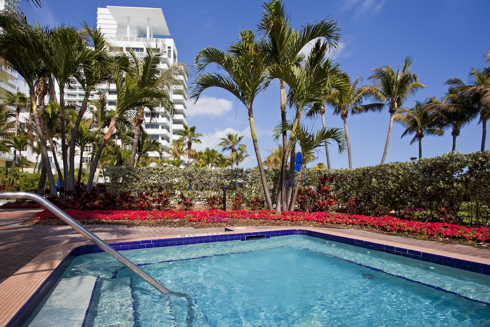 Holiday Inn Miami Beach Oceanfront by IHG - photo 20