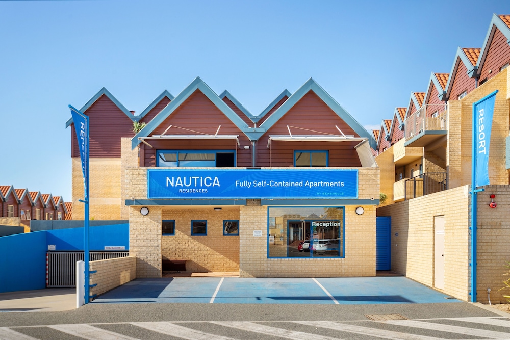 Nautica Residences Hillarys — 4-Star Luxury Hotel in Hillarys, Australia