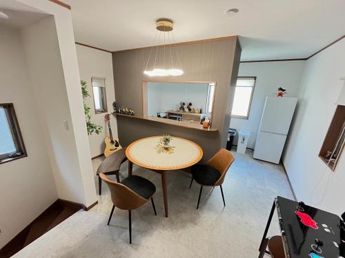 Charming New Home Launch: Direct access to Narita & Haneda Airports Shinjuku and Disneyland; Close to Asakusa & Akihabara — 4-Star Luxury Hotel in Tokyo, Japan