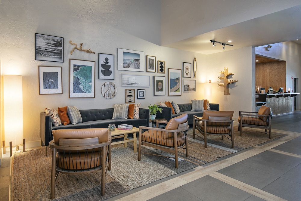 Seacliff Inn Aptos Tapestry Collection by Hilton - photo 4