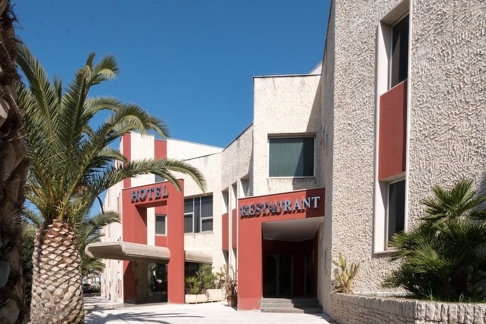 Hotel Appia Antica — hotel in Corato