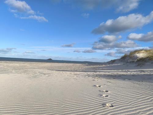 Gîte Arums meublé 3 étoiles proche mer — hotel in Ploudalmezeau
