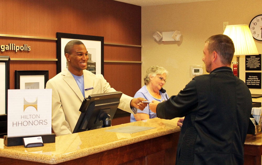 Hampton Inn Gallipolis - photo 9