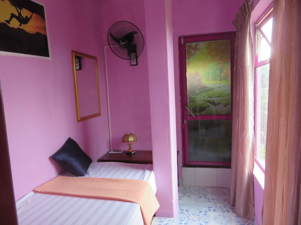 Blossom Rest — Kandy — photo 4