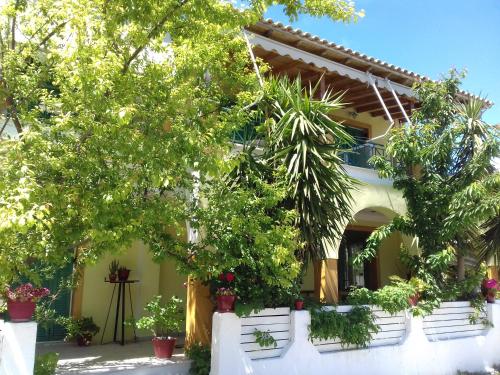 Lenia Studios - carbon neutral hotel in Lefkada