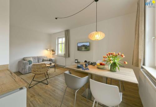 Haus am Dorfbrunnen Ferienwohnung Muschel — 4-Star Luxury Hotel in Wangerooge, Germany
