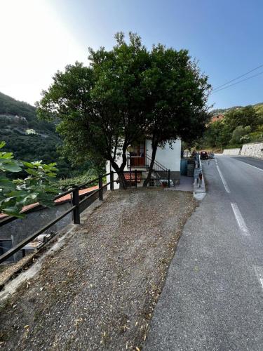 Il Corbezzolo — 4-Star Luxury Hotel in Moneglia, Italy