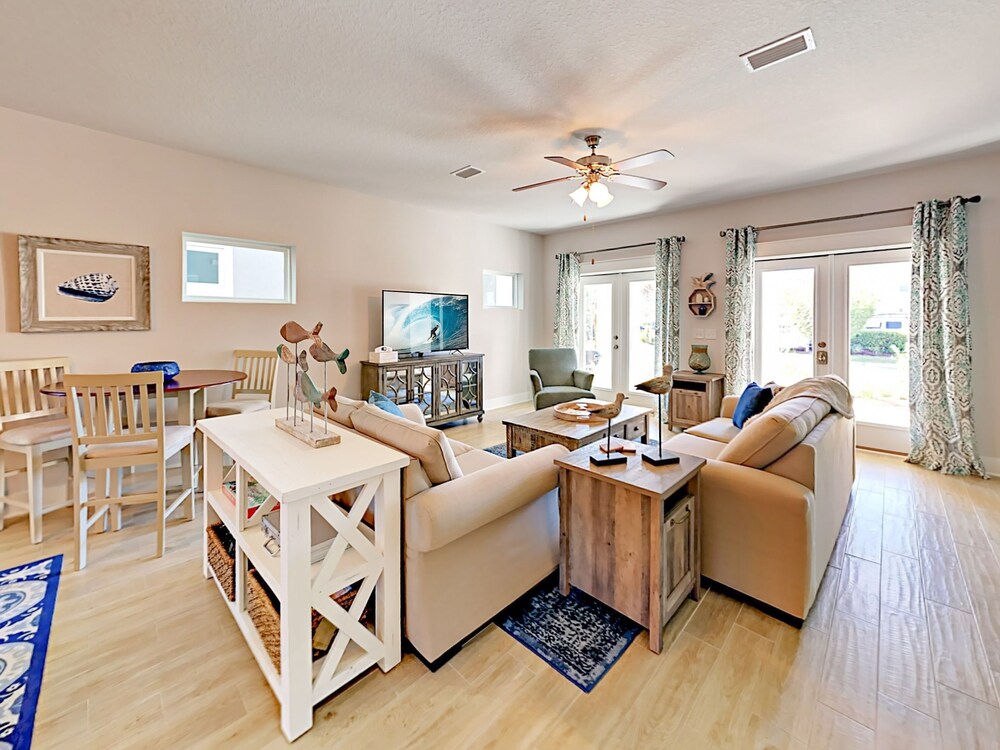Arborgate Gate Away At 7971 Double Gate Dr By Pkrm — 4-Star Luxury Hotel in Pensacola, United States
