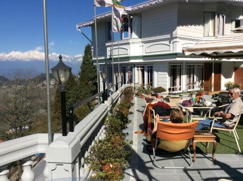 Dekeling Resort - carbon neutral hotel in Darjiling