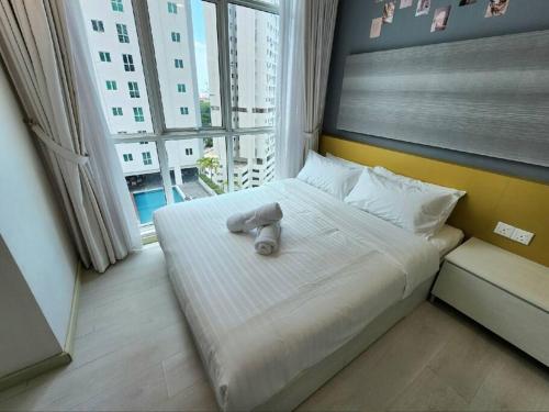 Modern Suite in Penang Island — 4-Star Luxury Hotel in George Town, Malaysia