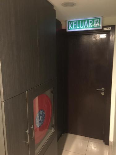 Premierz Hotel — Labuan — photo 5