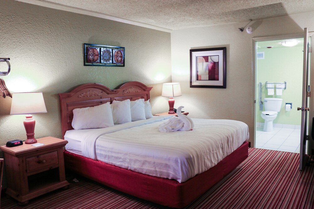 Suite Dreams Hotel - photo 23