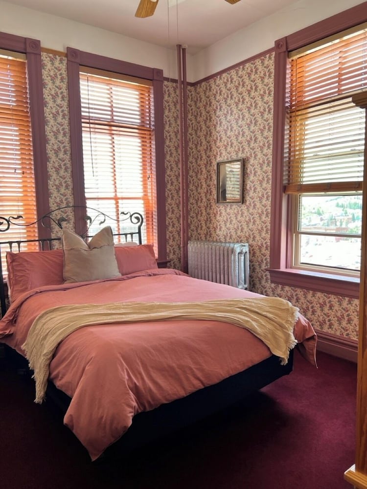 Hotel St. Nicholas - photo 8