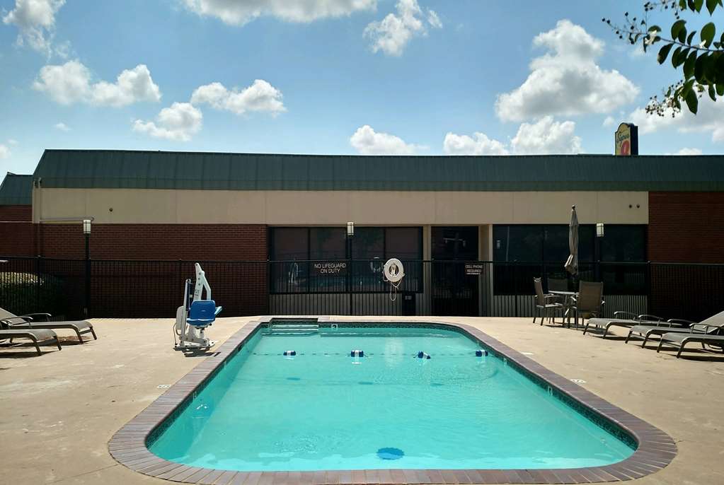 Super 8 by Wyndham Atoka - photo 7