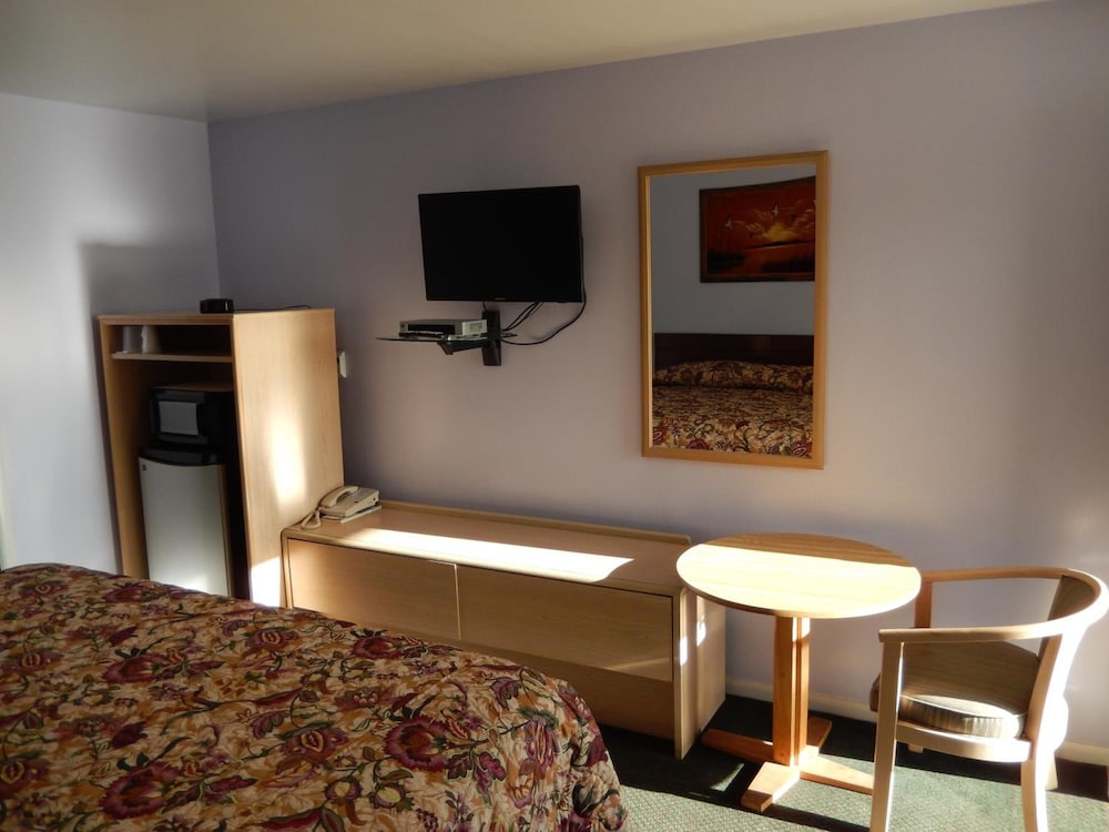 Townsman Motel - photo 14