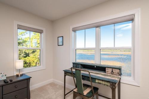 Intracoastal Views by Oak Island Accommodations - photo 50