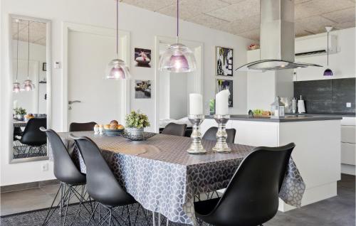 4 Bedroom Lovely Home In Skjern — Skjern — photo 4