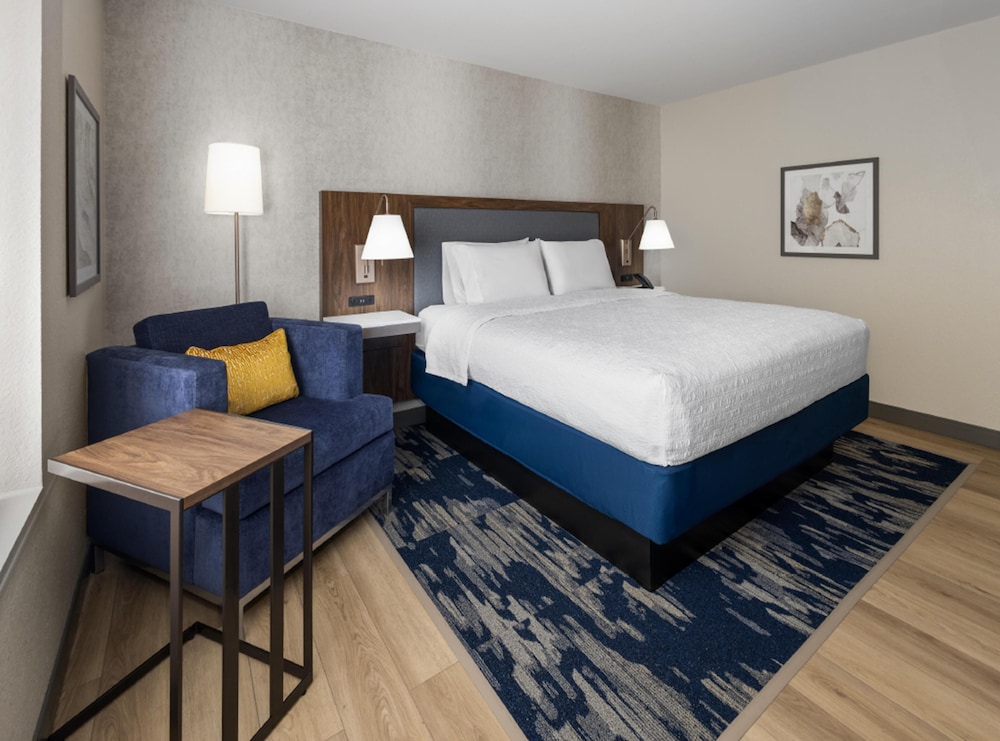 Hampton Inn & Suites Richmond Glenside - photo 10