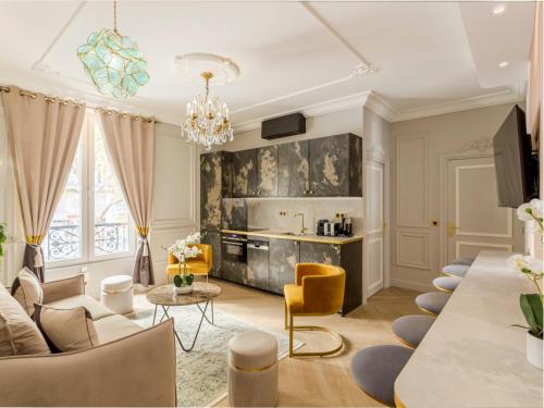 Merveil Luxury Suites Ours I II — 4-Star Luxury Hotel in Paris, France