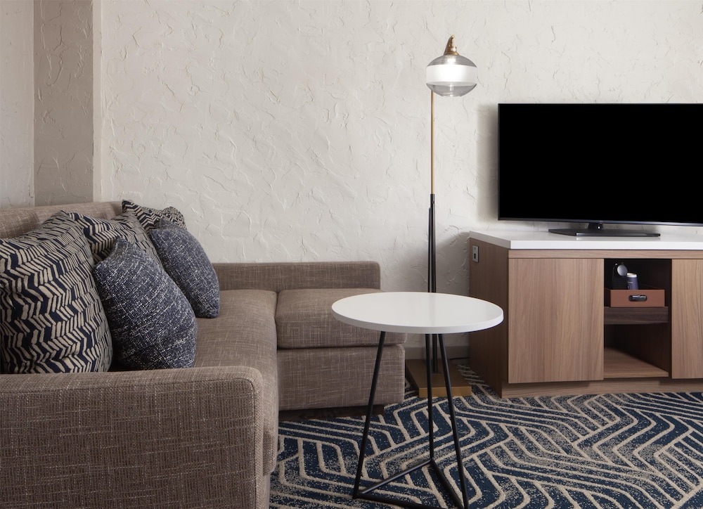 Hotel Royer Urbana Champaign Tapestry Collection by Hilton - photo 19