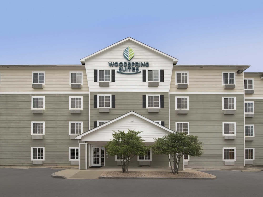 WoodSpring Suites Columbus near Fort Benning - photo 25