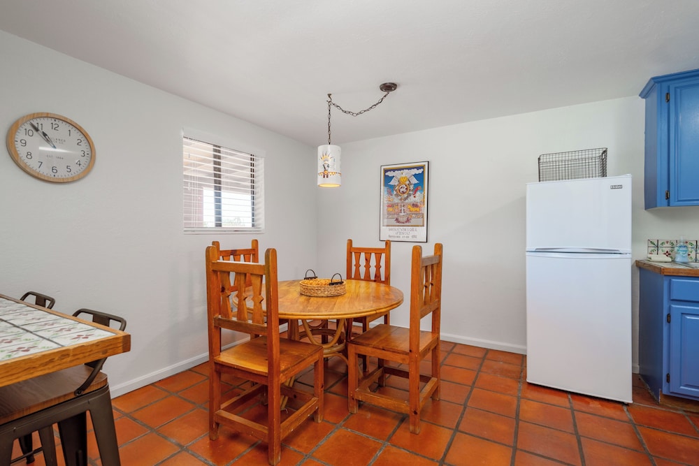 Pecos Trail Inn - photo 16
