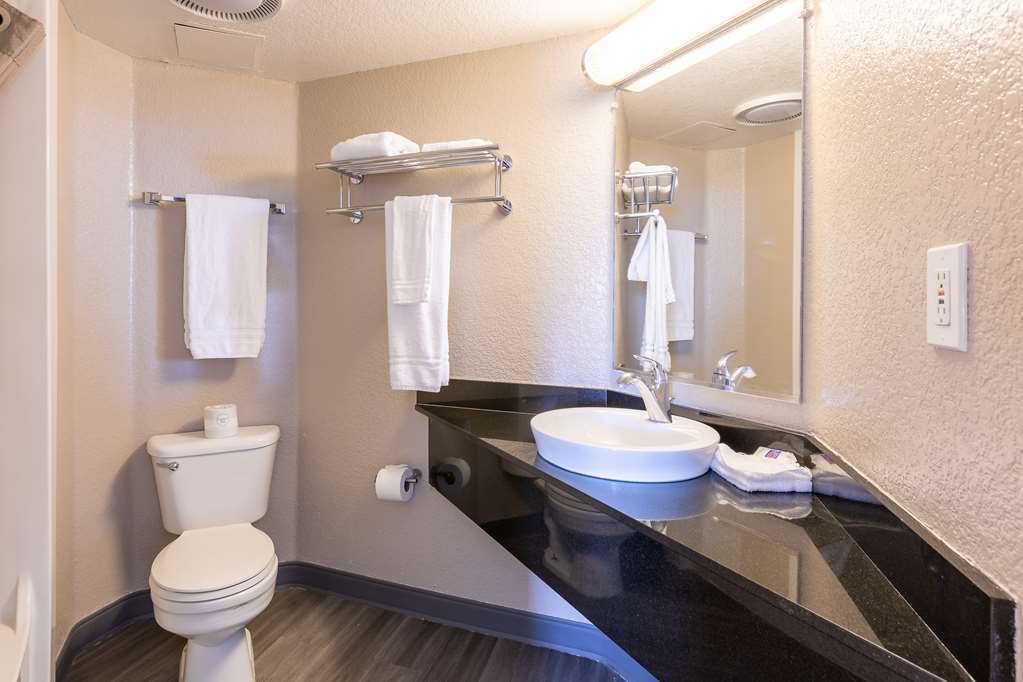 Motel 6 Fort Lupton CO - photo 19