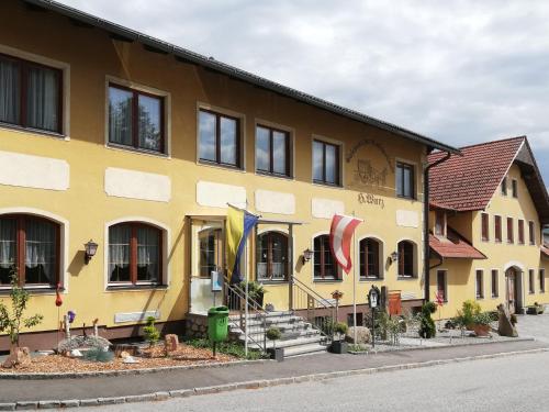 Kutscherklause - carbon neutral hotel in Eggern