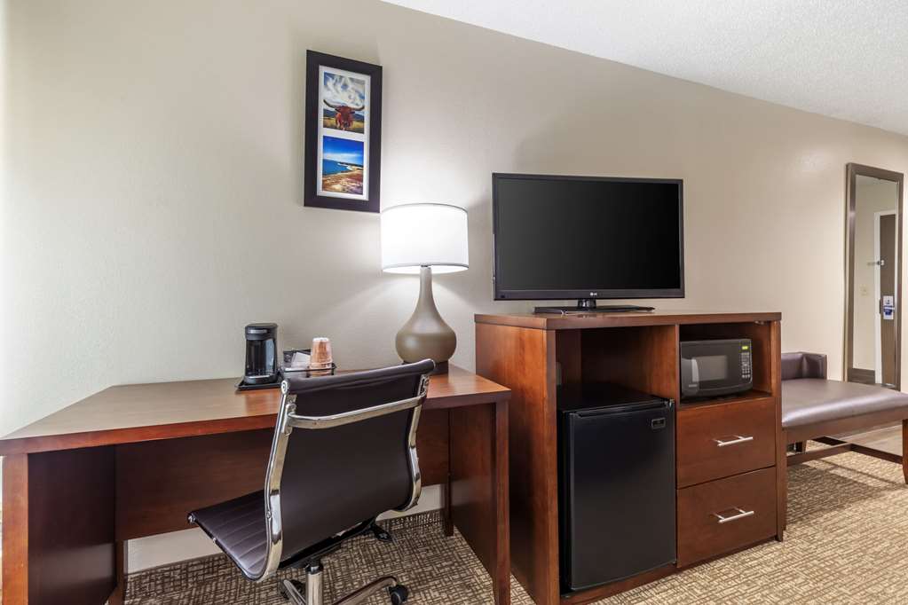 Comfort Inn & Suites Temple Medical Center - photo 23