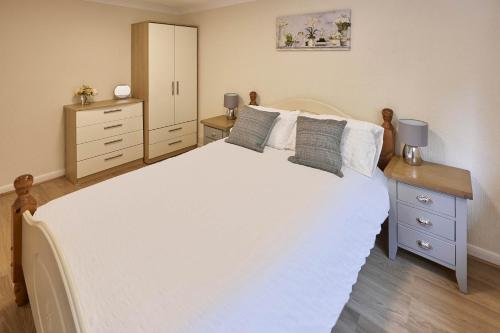 Host & Stay Rock Cottage