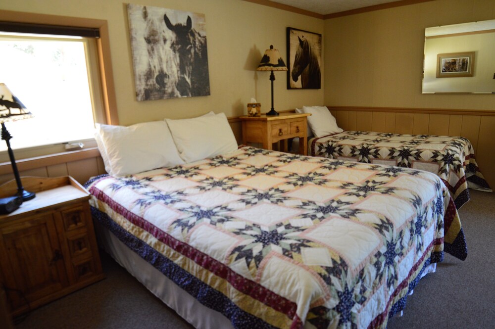 Daven Haven Lodge & Cabins - photo 16