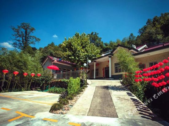 Clear Spring — hotel in Helixi