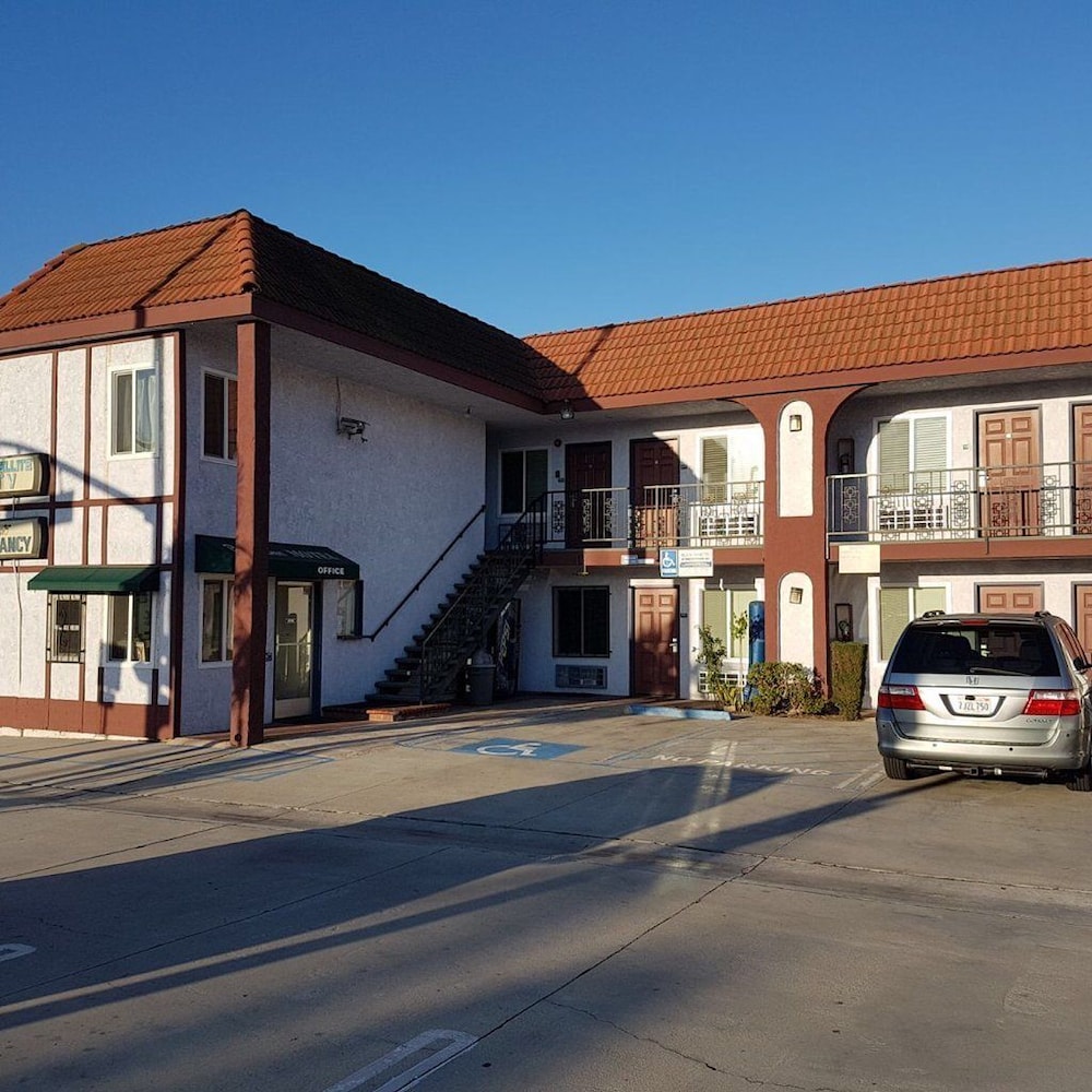 Beach Inn Motel - photo 25