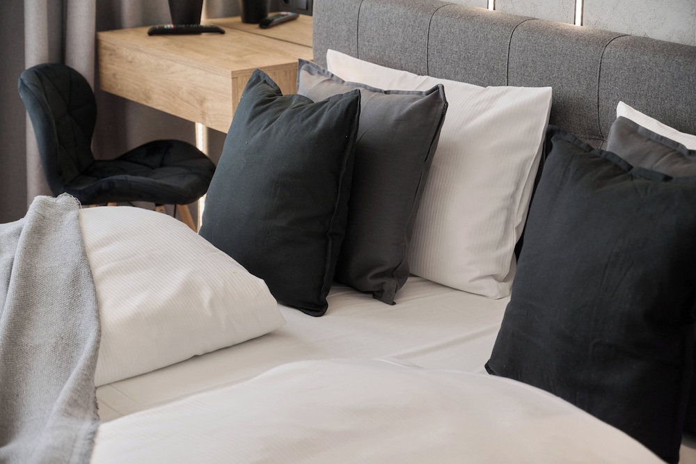 Exclusive Apartment with Balcony & Parking Wrocław by Renters Prestige — 4-Star Luxury Hotel in Wroclaw, Poland