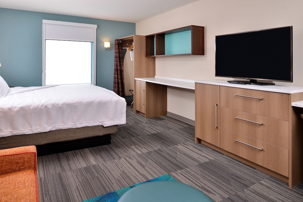 Home2 Suites by Hilton Portland Airport OR - photo 13