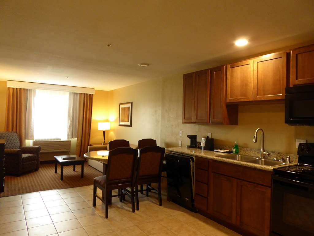 Best Western Plus Vintage Valley Inn - photo 34