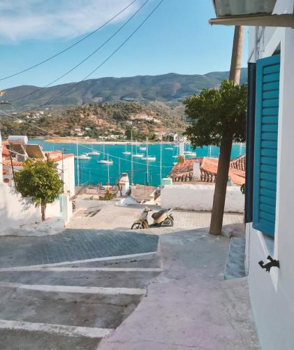 John’s House — Poros — photo 2