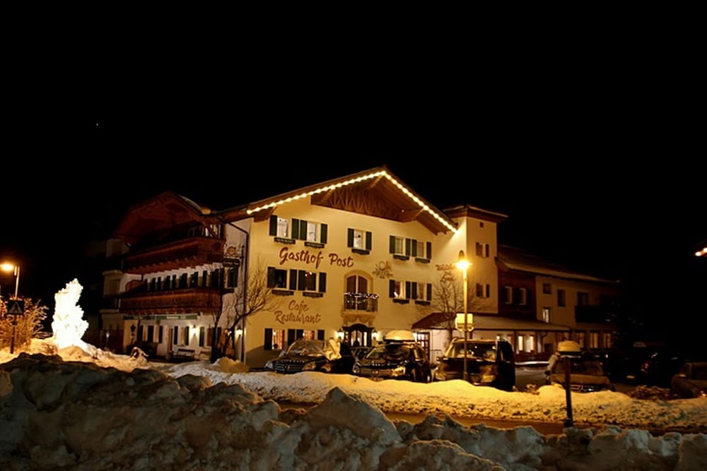 Hotel Post - carbon neutral hotel in Elbigenalp