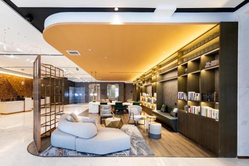 Atour Hotel Jinan Huashan Huanyu Max in Jinan, People's Republic of China