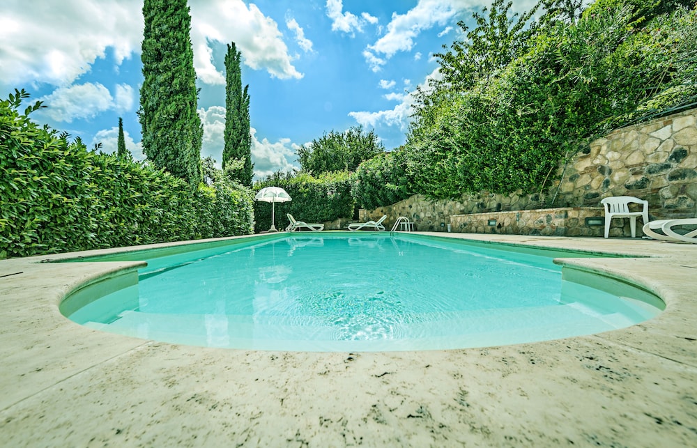 Fonte Del Castagno in Sinalunga, Italy
