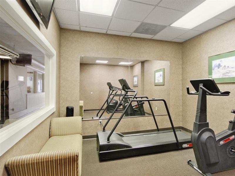 Ramada by Wyndham Roanoke - photo 9