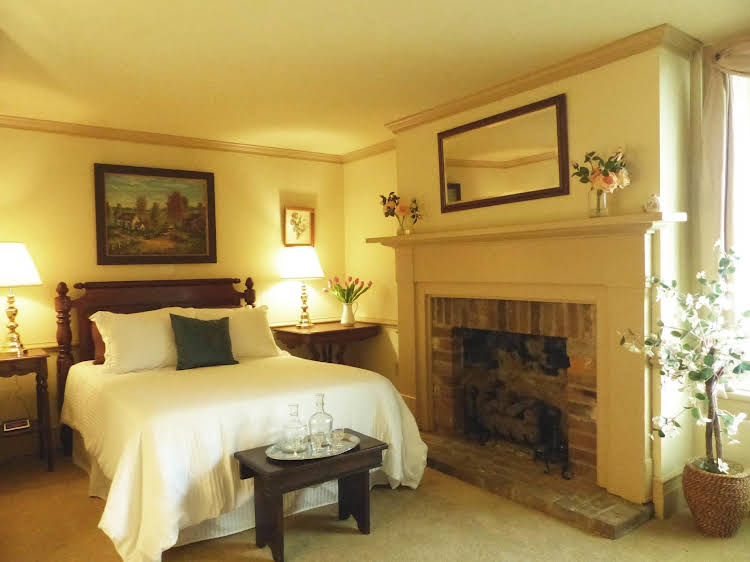 Maple Hall Inn - photo 22