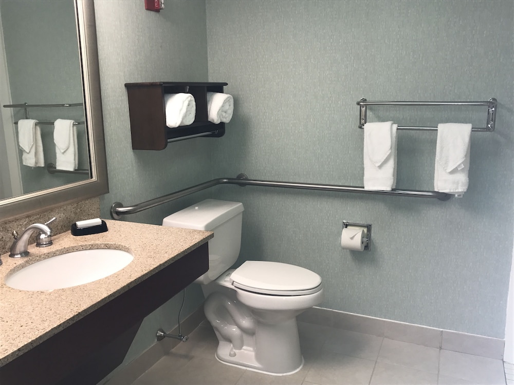 Hampton Inn by Hilton New Bedford Fairhaven - photo 33
