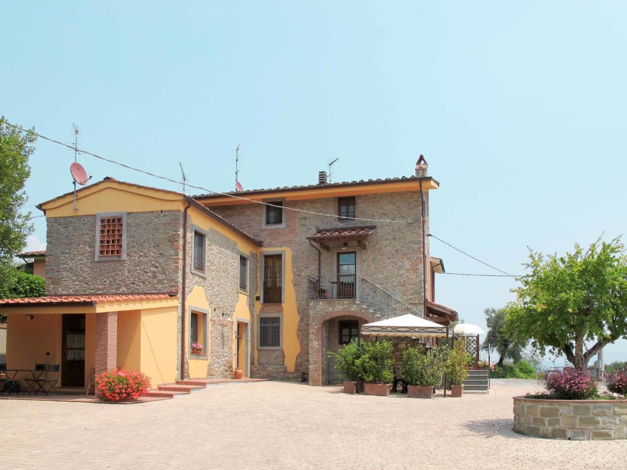 Apartment I Colletti App Sole by Interhome — 4-Star Luxury Hotel in Pescia, Italy