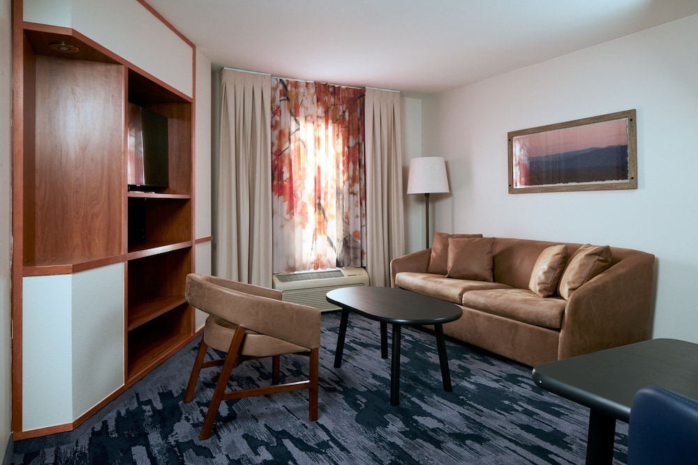 Fairfield Inn and Suites by Marriott San Bernardino - photo 13