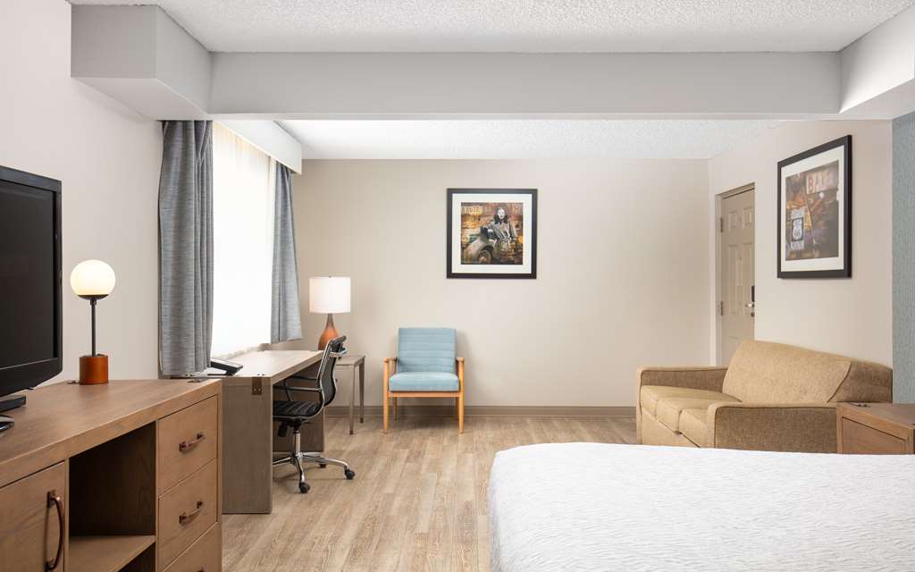 Best Western Plus King's Inn & Suites - photo 16