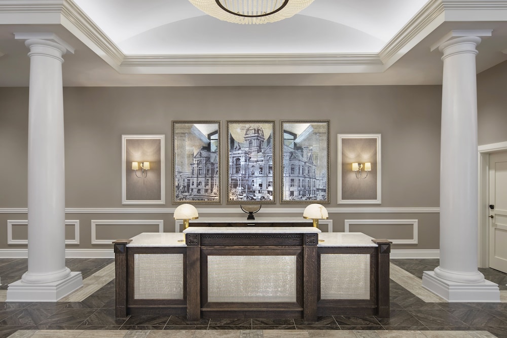 Hancock Hotel - photo 3